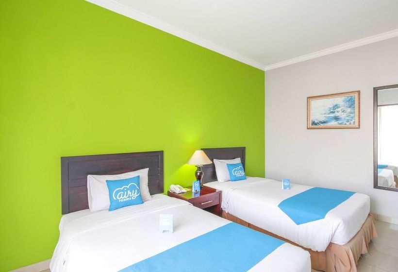 Отель Reddoorz Premium @ Bukit Damai Indah