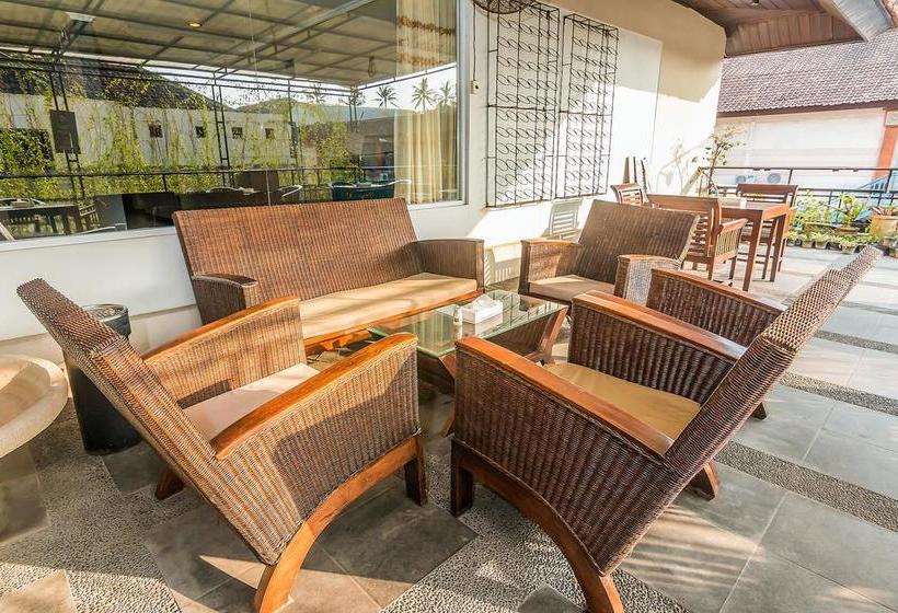 ホテル Airy Kartika Plaza Kuta Centre 8x Bali