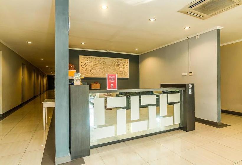 ホテル Airy Kartika Plaza Kuta Centre 8x Bali