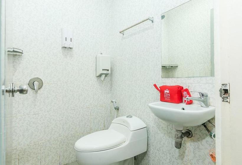 ホテル Airy Kartika Plaza Kuta Centre 8x Bali