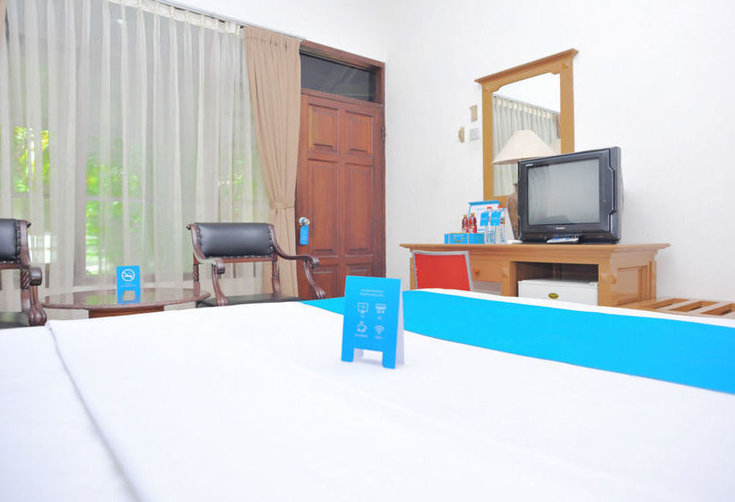 Отель Airy Mataram Cakranegara Pejanggik 127 Lombok