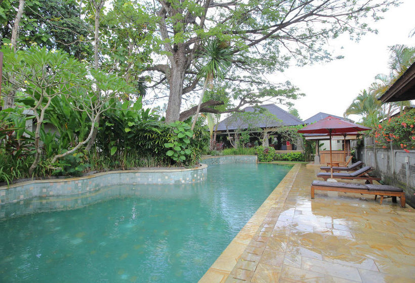 ホテル Airy Seminyak Kerobokan Kuwum Gang Rajawali Bali