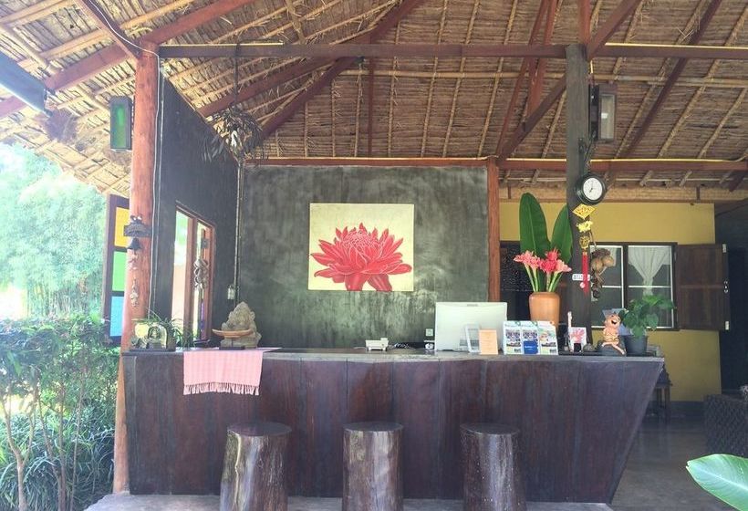 בית מלון כפרי Ban Dalah Pai