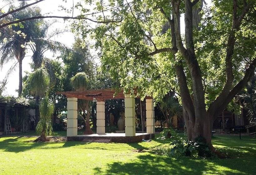 בית מלון כפרי Destiny Inn Lodge