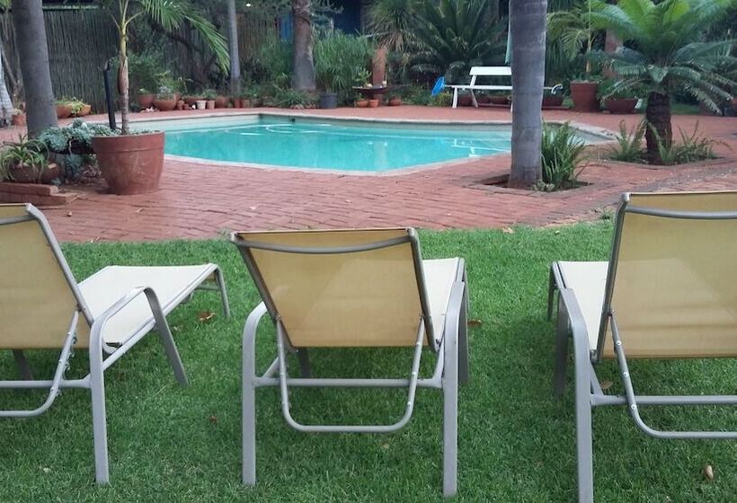 בית מלון כפרי Destiny Inn Lodge