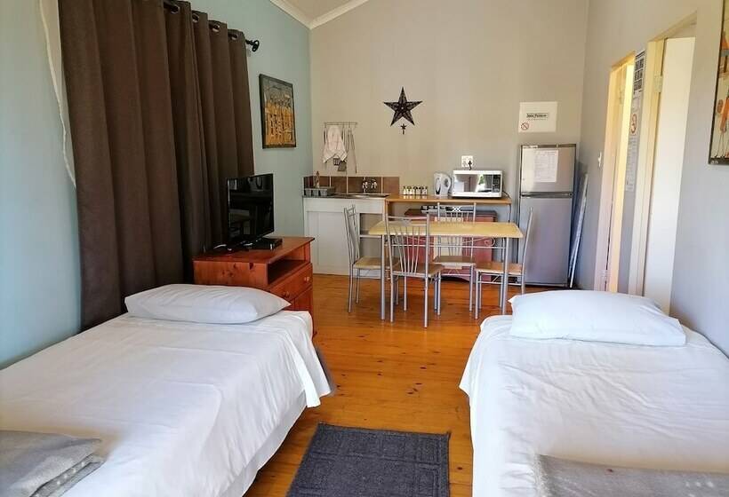 בית מלון כפרי Destiny Inn Lodge