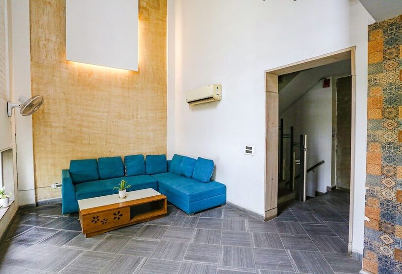 Fabhotel Premium Nest