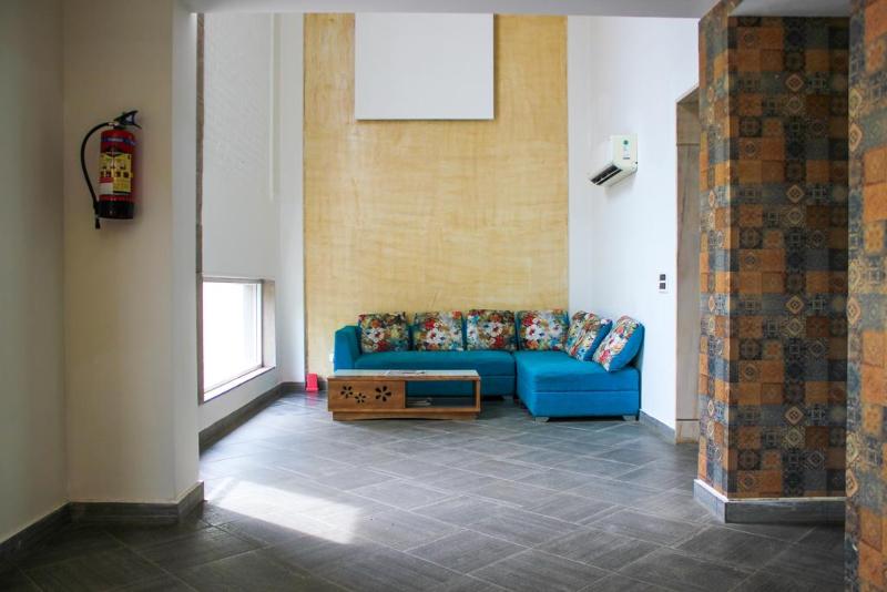 Fabhotel Premium Nest