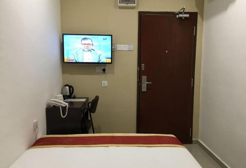 בית מלון כפרי Global Inn