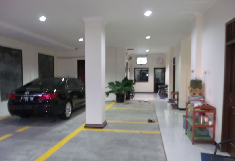 Отель Griya Rambutan Barat