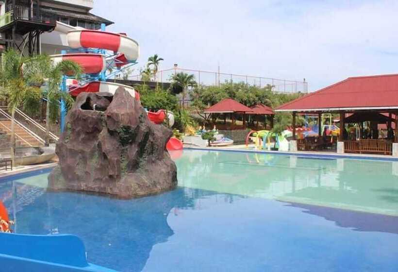 Imelda Hotel   Waterpark   Convention