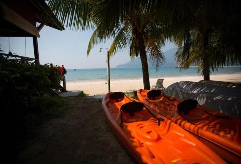 فندق Juara Beach Resort