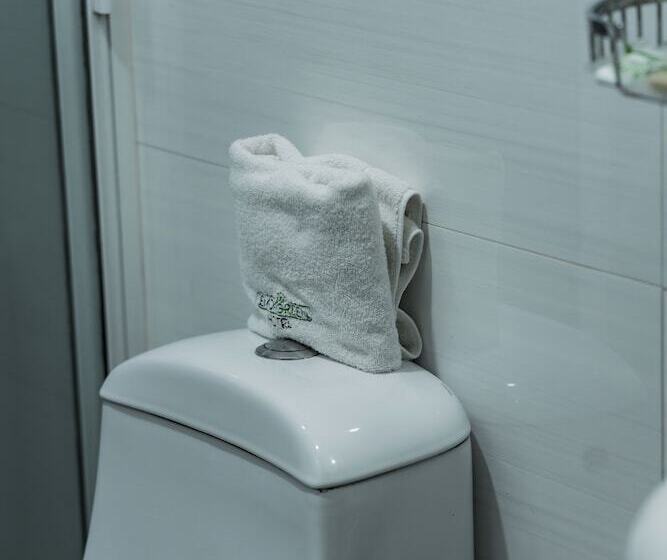 Отель Lemon Green Zona Expo Frente Al Centro De Convenciones