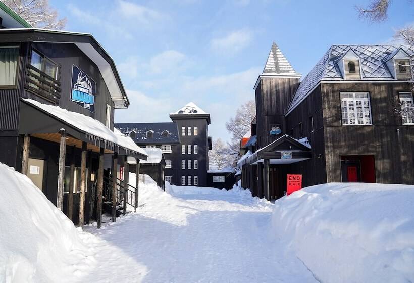 בית מלון כפרי Madarao