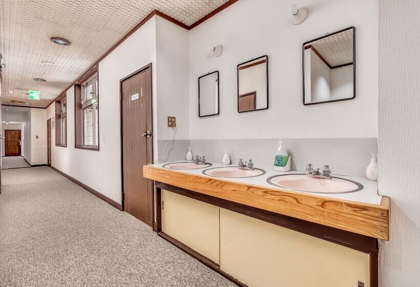 בית מלון כפרי Madarao