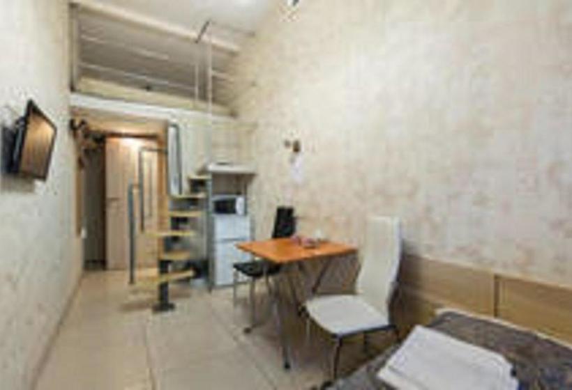 ホテル Nevsky 109