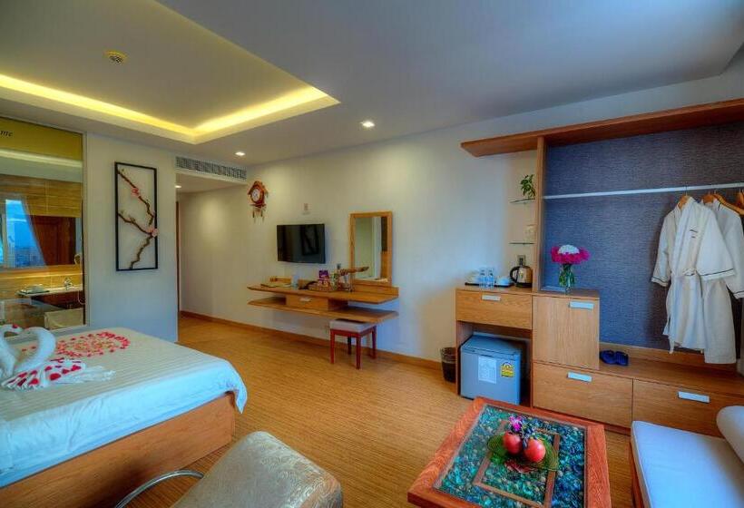 Orussey One Hotel & Apartment