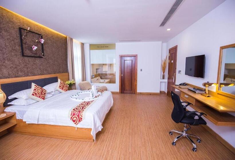 Orussey One Hotel & Apartment