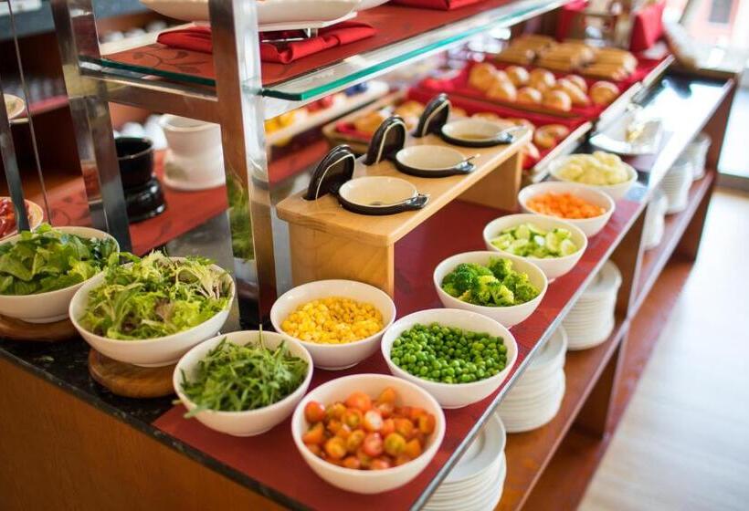 Orussey One Hotel & Apartment