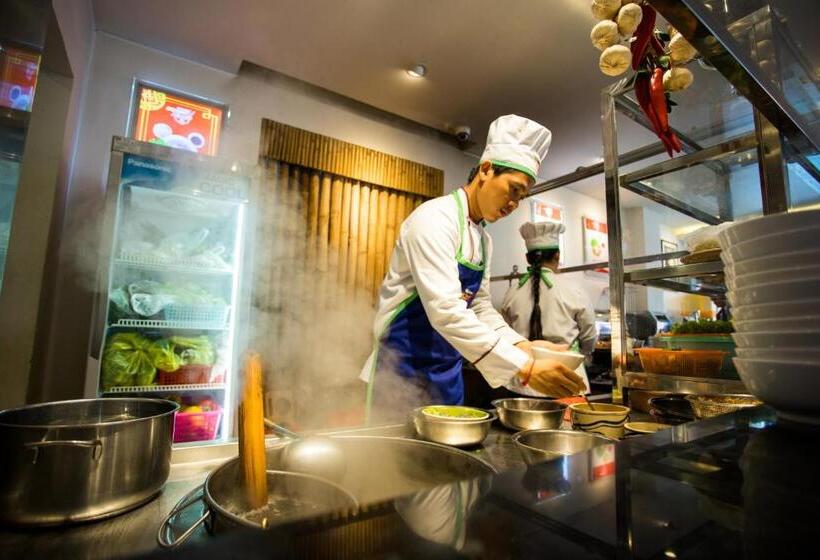 Orussey One Hotel & Apartment