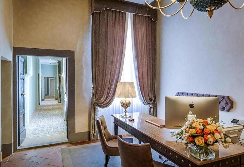 هتل Palazzo Roselli Cecconi