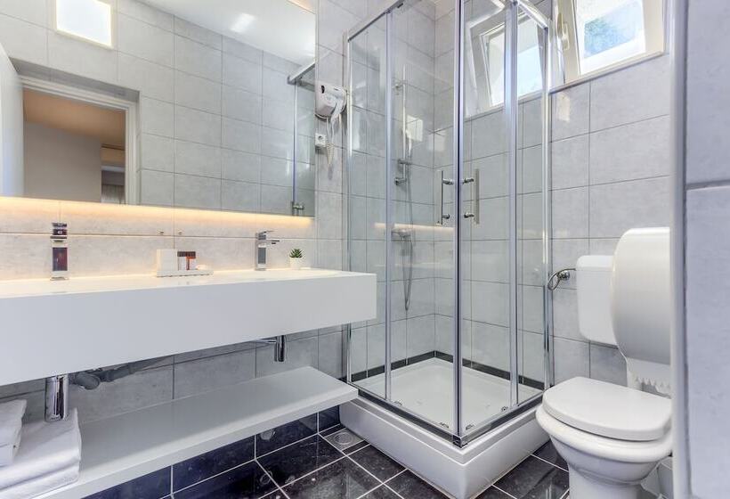 هتل Pansion Martin