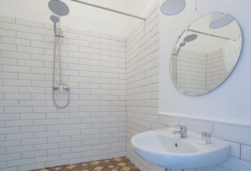 هتل Residence Turgenev