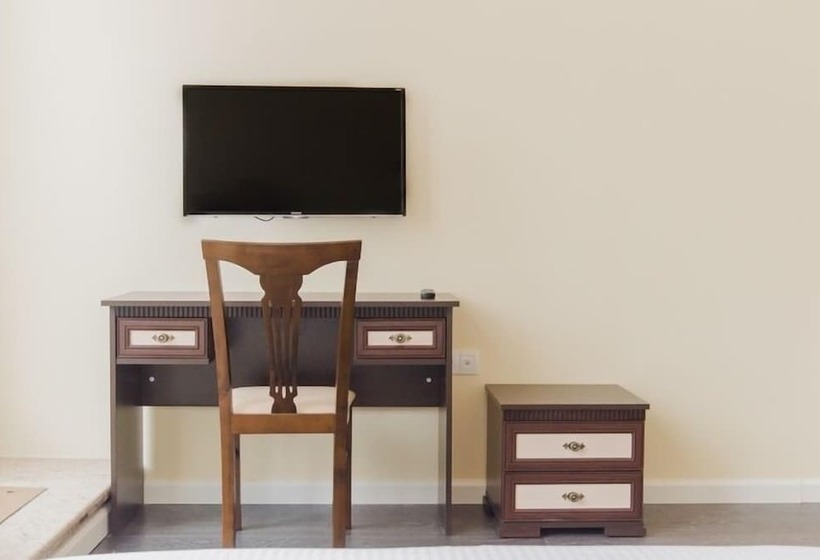 هتل Residence Turgenev