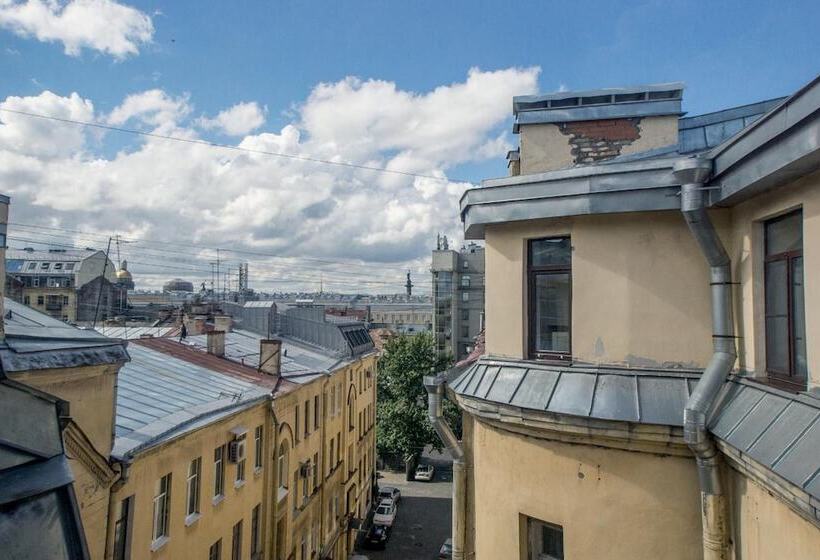 هتل Residence Turgenev