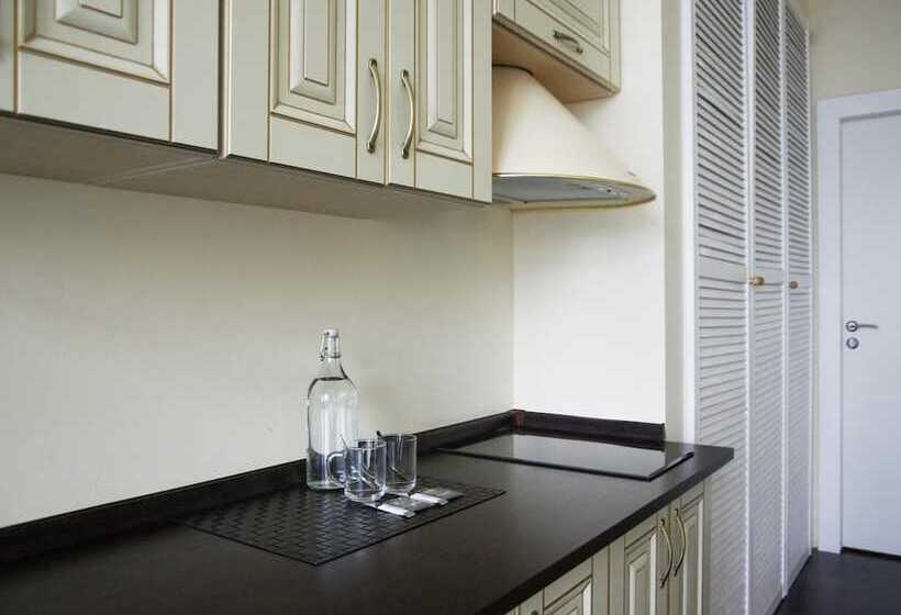 هتل Residence Turgenev