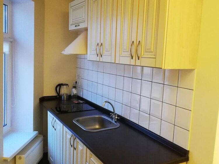 هتل Residence Turgenev