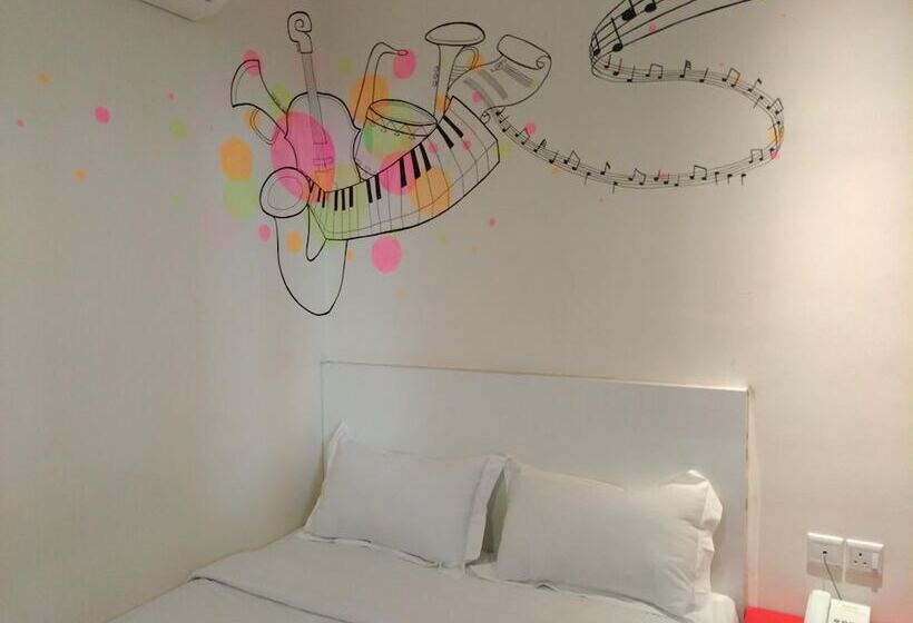 酒店 Strawberry Fields