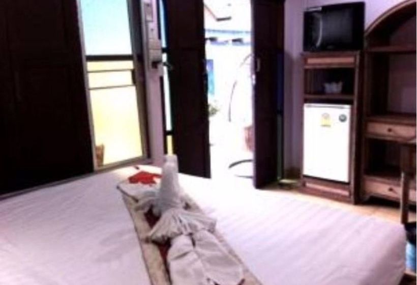 فندق Tarn Tawan Resort