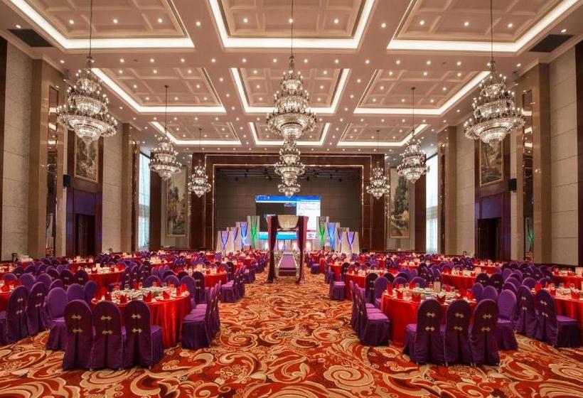 酒店 Vienna Venus Royal  Guangdong Yangxi Branch