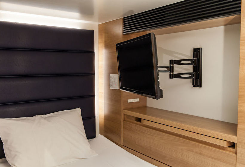 فندق Y's Cabin Yokohama Kannai