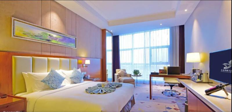 Huayang Hotel Chuangchun