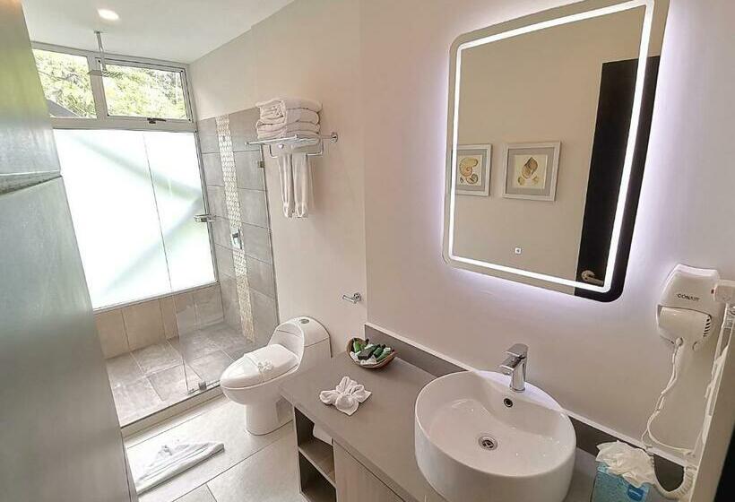 Jungle Vista Boutique