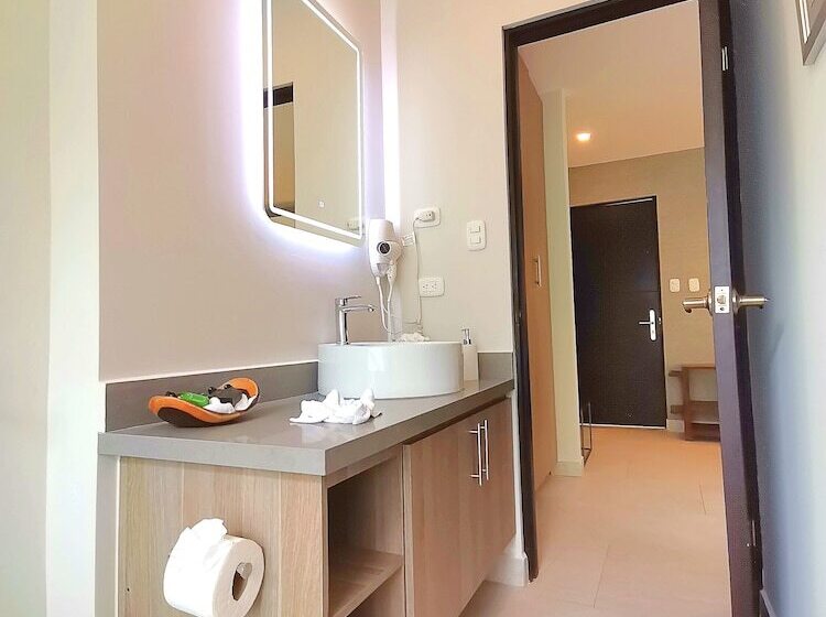 Jungle Vista Boutique