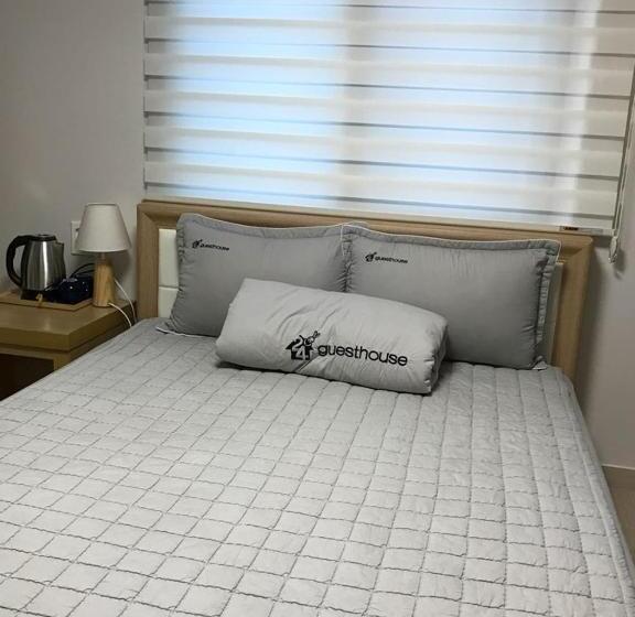 Пансион 24 Guesthouse Suncheon