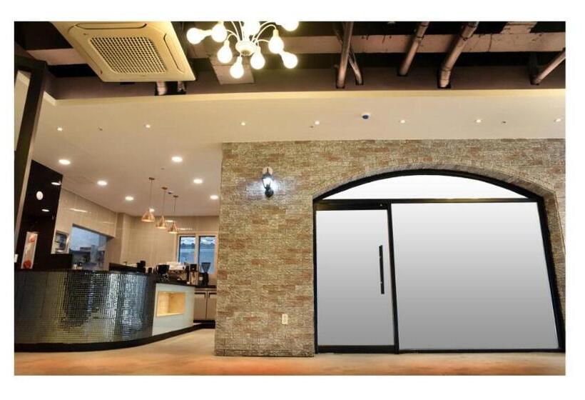 Пансион 24 Guesthouse Suncheon