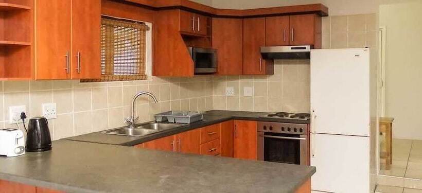 پانسیون 39 On Nile Guest House