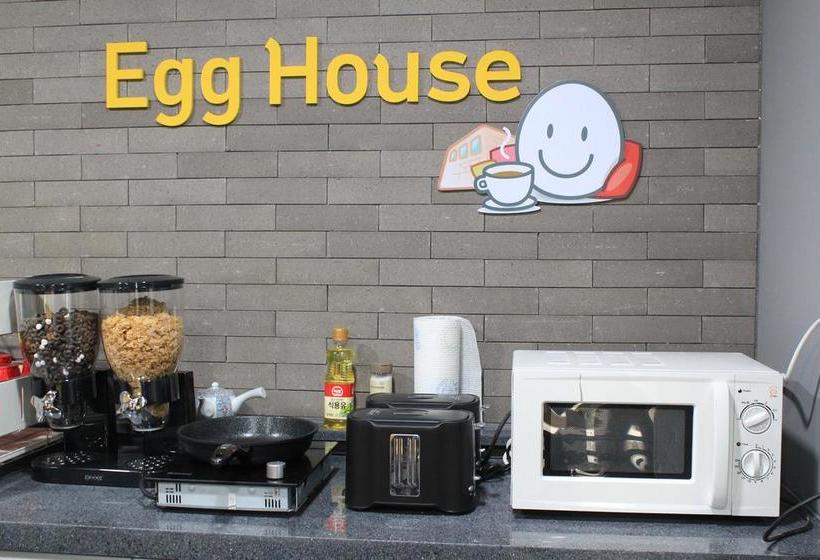 ペンション Dongdaemun Egghouse Hostel