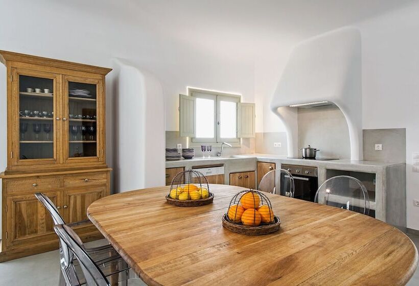 Pyrgos Terrace House