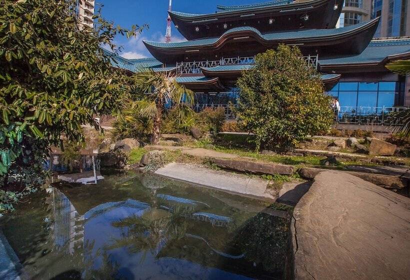 استراحتگاه Kailas Park Hotel Sochi