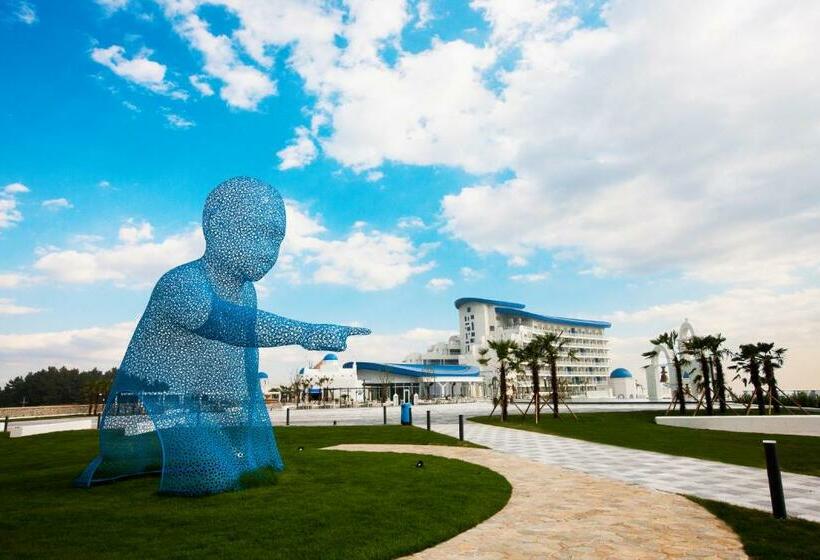 Resort Sol Beach Samcheok