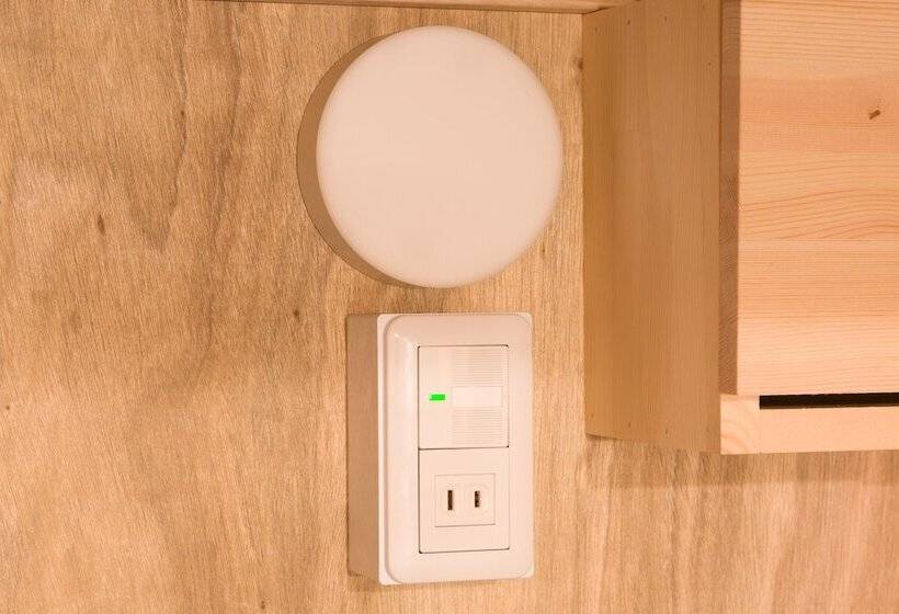 The Aquarius Inn Hostel