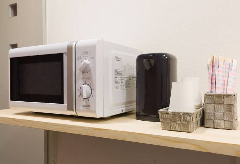 The Aquarius Inn Hostel