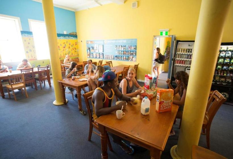 هاستل Bondi Beachouse Yha