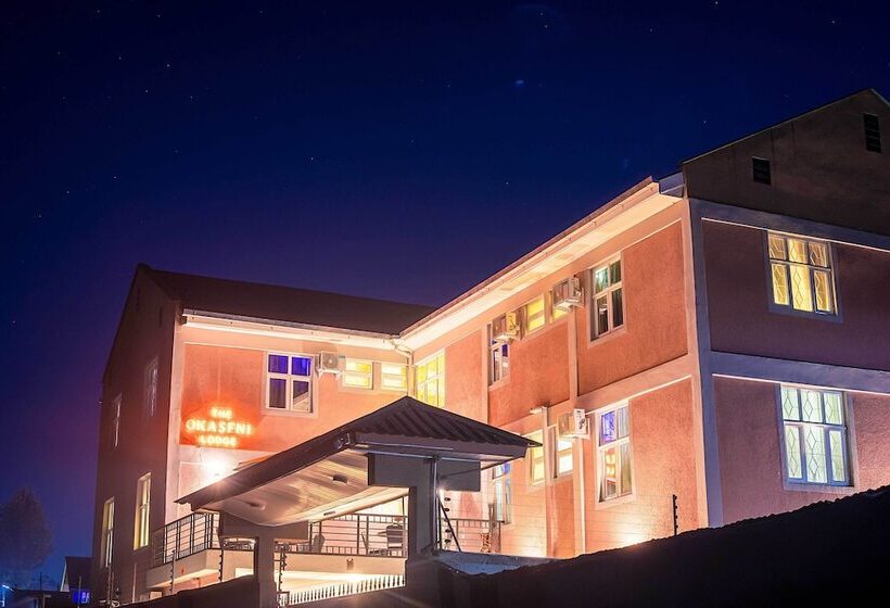 هاستل The Okaseni Lodge