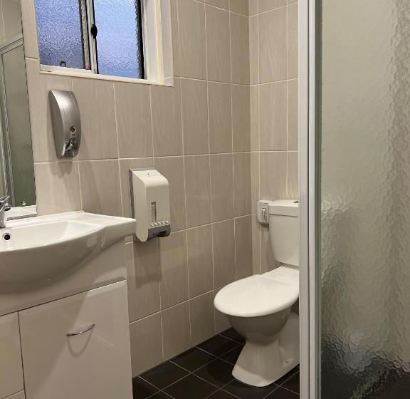 Augusta Courtyard Motel